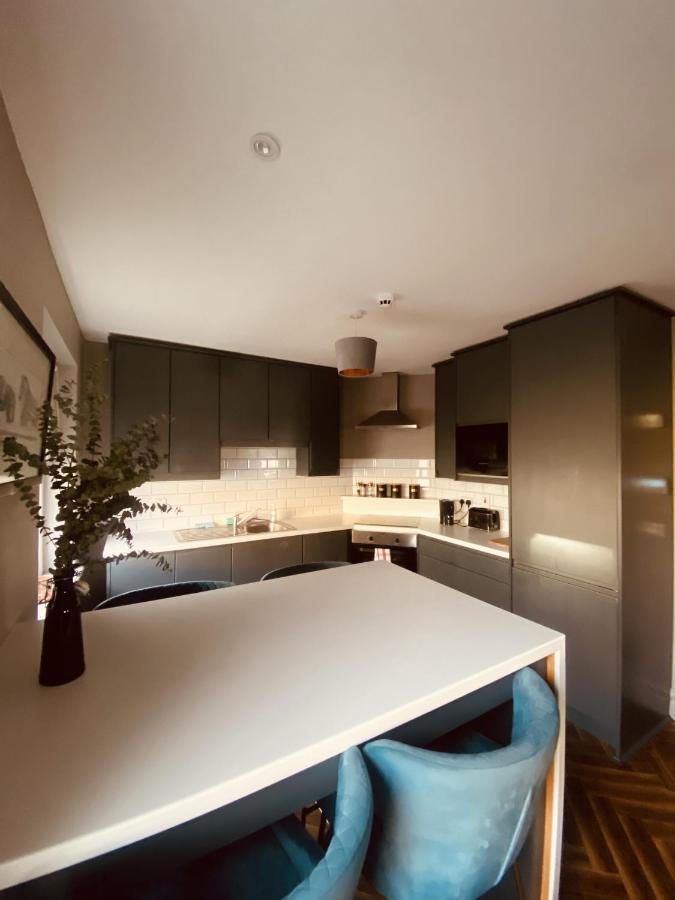 3 Bedroom Luxury Apartment Main Street Cashel  Eksteriør bilde
