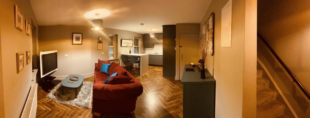 3 Bedroom Luxury Apartment Main Street Cashel  Eksteriør bilde