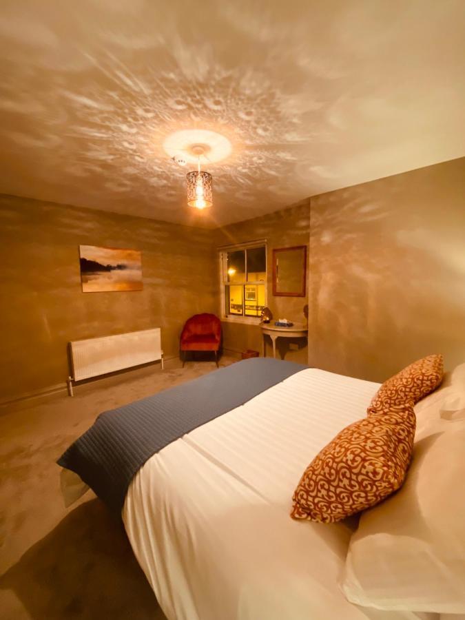 3 Bedroom Luxury Apartment Main Street Cashel  Eksteriør bilde